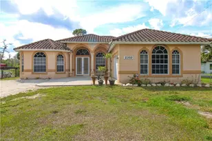 2310 2nd Ave SE, Naples, FL 34117 - Photo 2