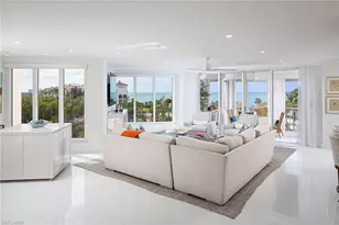 8111 Bay Colony Dr, Naples, FL 34108 - Photo 12