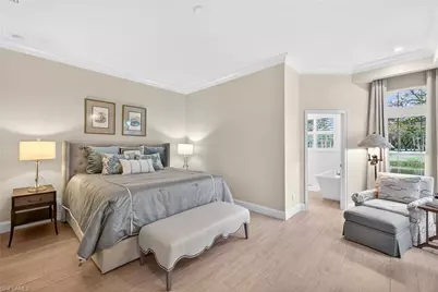 161 Amblewood Ln #4-405, Naples, FL 34105 - Photo 12