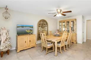 3804 SE 10th Pl, Cape Coral, FL 33904 - Photo 12