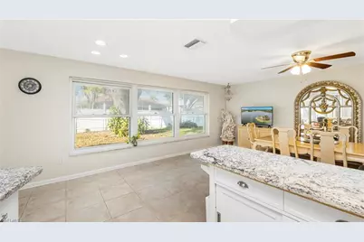 3804 SE 10th Pl, Cape Coral, FL 33904 - Photo 10