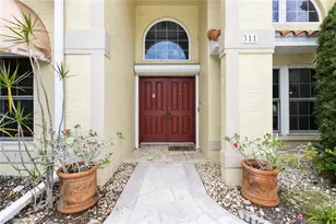 311 Henley Dr, Naples, FL 34104 - Photo 4