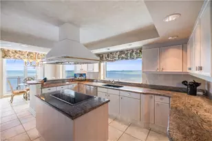 8231 Bay Colony Dr, Naples, FL 34108 - Photo 14