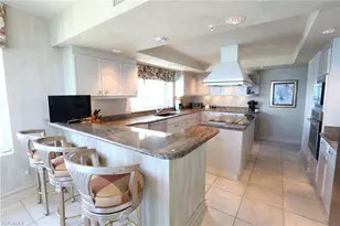 8231 Bay Colony Dr, Naples, FL 34108 - Photo 12