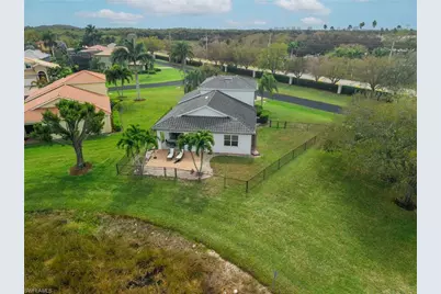 9730 Springlake Cir, Estero, FL 33928 - Photo 38