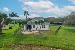 9730 Springlake Cir, Estero, FL 33928 - Photo 36