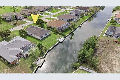 2006 SW 15th Ave, Cape Coral, FL 33991 - Photo 2
