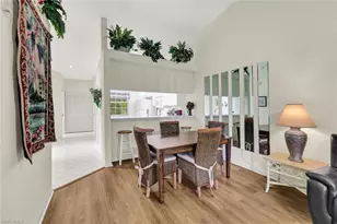 326 Bradstrom Cir, Naples, FL 34113 - Photo 10