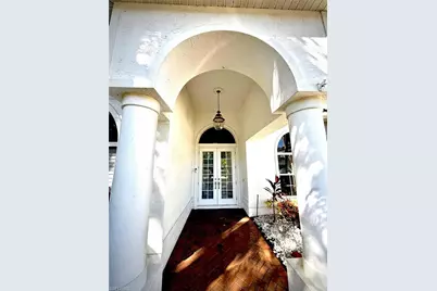 11723 Longshore Way E, Naples, FL 34119 - Photo 2