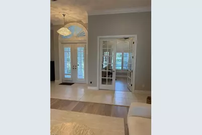 11723 Longshore Way E, Naples, FL 34119 - Photo 4