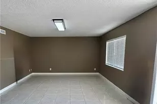 4603 Bayshore Dr, Naples, FL 34112 - Photo 6