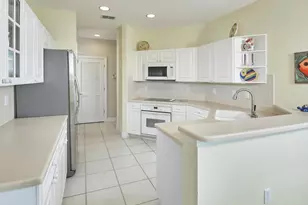 26881 Wyndhurst Ct, Bonita Springs, FL 34134 - Photo 8