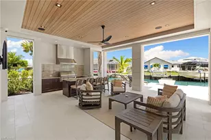 2345 Tarpon Rd, Naples, FL 34102 - Photo 16