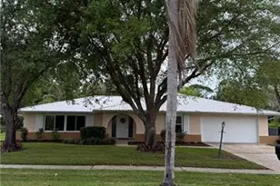 4255 Glasgow Ct, North Fort Myers, FL 33903 - Photo 1