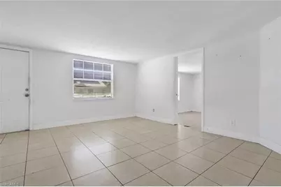 5326 Dixie Dr, Naples, FL 34113 - Photo 10