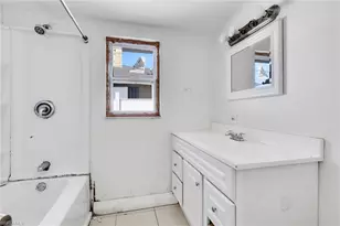 5326 Dixie Dr, Naples, FL 34113 - Photo 16