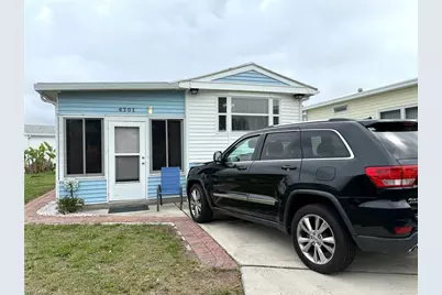 4701 Candlestick Ct W, Estero, FL 33928 - Photo 2