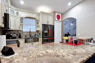 1845 Desoto Blvd N, Naples, FL 34120 - Photo 8
