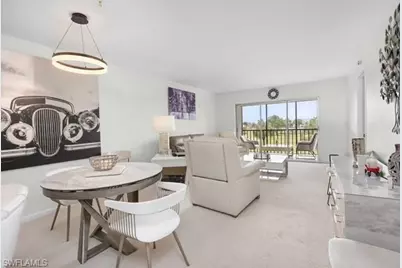 37 High Point Cir E #307, Naples, FL 34103 - Photo 1