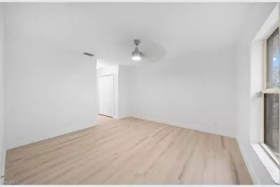 3011 NE 4th Ave, Cape Coral, FL 33909 - Photo 14