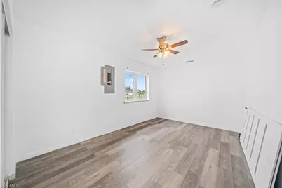 3011 NE 4th Ave, Cape Coral, FL 33909 - Photo 16