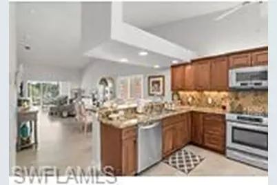 6730 Beach Resort Dr #16, Naples, FL 34114 - Photo 4