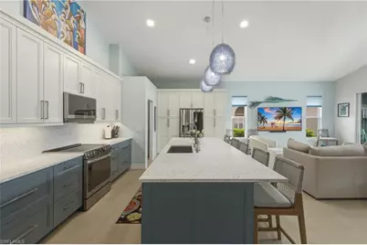 9515 Mariners Cove Ln, Fort Myers, FL 33919 - Photo 6