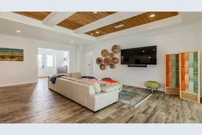 118 Bermuda Rd, Marco Island, FL 34145 - Photo 4