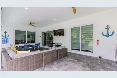 118 Bermuda Rd, Marco Island, FL 34145 - Photo 14