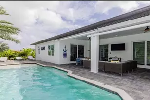 118 Bermuda Rd, Marco Island, FL 34145 - Photo 12