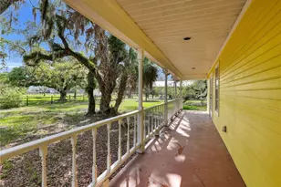 1712 Frontier Cir, Labelle, FL 33935 - Photo 10
