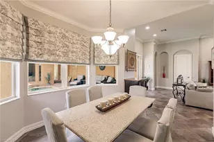 6105 Dogleg Dr, Naples, FL 34113 - Photo 14