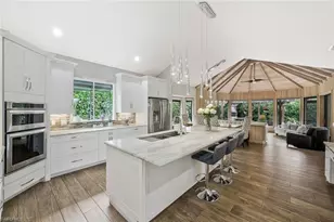 730 Bay Tree Ct, Naples, FL 34108 - Photo 12