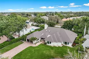 730 Bay Tree Ct, Naples, FL 34108 - Photo 1