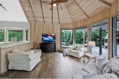 730 Bay Tree Ct, Naples, FL 34108 - Photo 16