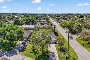 8518 Cypress Dr S, Fort Myers, FL 33967 - Photo 40