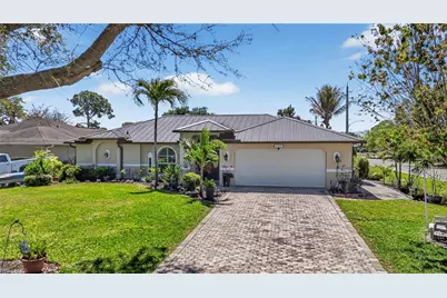 8518 Cypress Dr S, Fort Myers, FL 33967 - Photo 1