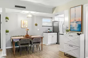 12491 McGregor Blvd, Fort Myers, FL 33919 - Photo 1