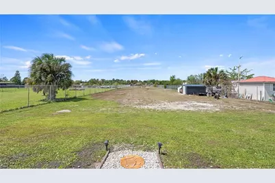 4571 22nd St NE, Naples, FL 34120 - Photo 38