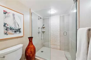 4551 Gulf Shore Blvd N, Naples, FL 34103 - Photo 14