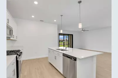 19097 Hinkley Dr, Estero, FL 33928 - Photo 16