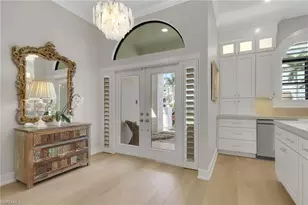 1325 Kings Way, Naples, FL 34104 - Photo 12