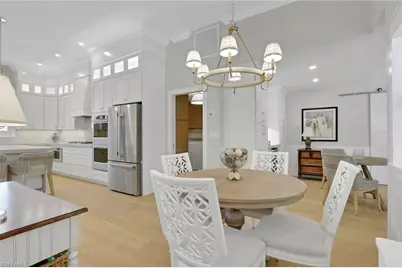1325 Kings Way, Naples, FL 34104 - Photo 18