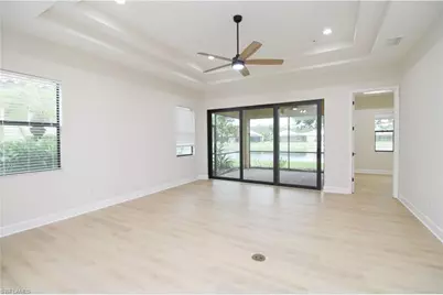 9122 Isla Bella Cir, Bonita Springs, FL 34135 - Photo 4