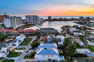 513 92nd Ave N, Naples, FL 34108 - Photo 4