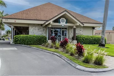 224 Palm Dr #8, Naples, FL 34112 - Photo 10