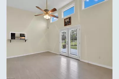 260 12th St SE, Naples, FL 34117 - Photo 16