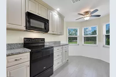 260 12th St SE, Naples, FL 34117 - Photo 8