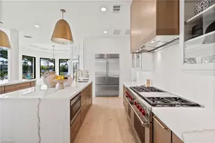 4260 Brynwood Dr, Naples, FL 34119 - Photo 16