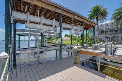 5640 Williams Dr, Fort Myers Beach, FL 33931 - Photo 10